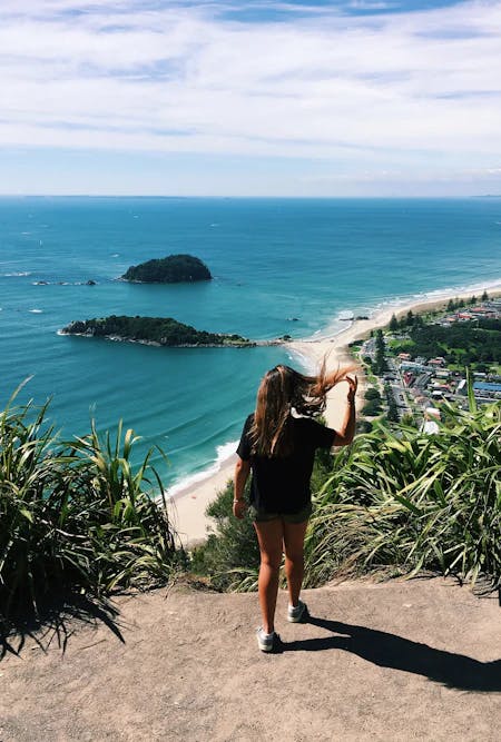 New Zealand - student on the coast