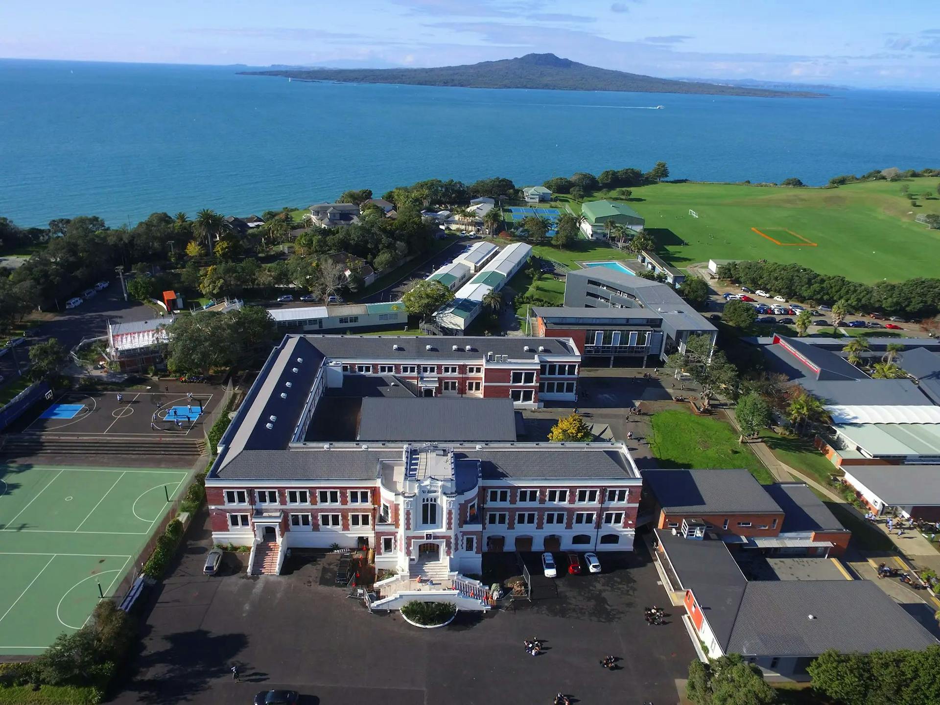 New Zealand high school - aerial view