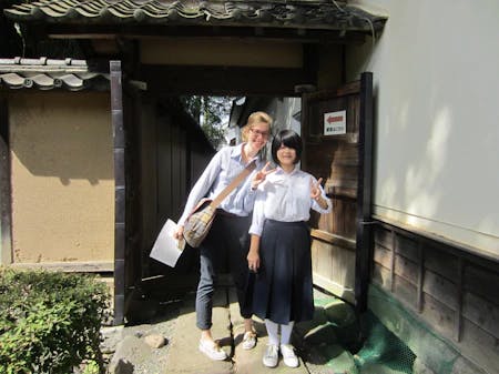 students ready for school - Japan